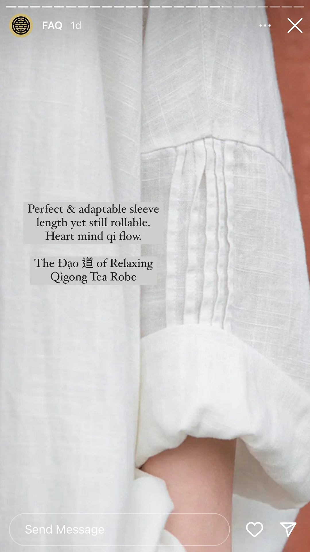 The Dao 道 of Relaxing Qigong Tea Robe