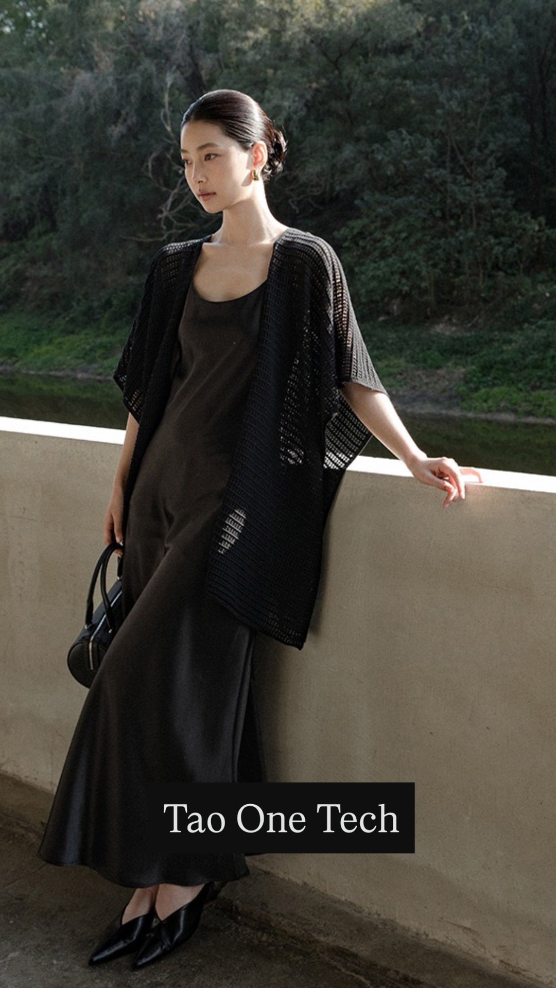 Tao One Tech™ • Silky Breeze Shawl Sunscreen Layer • 3-in-1 Transforming Layer • Tencel Lyocell