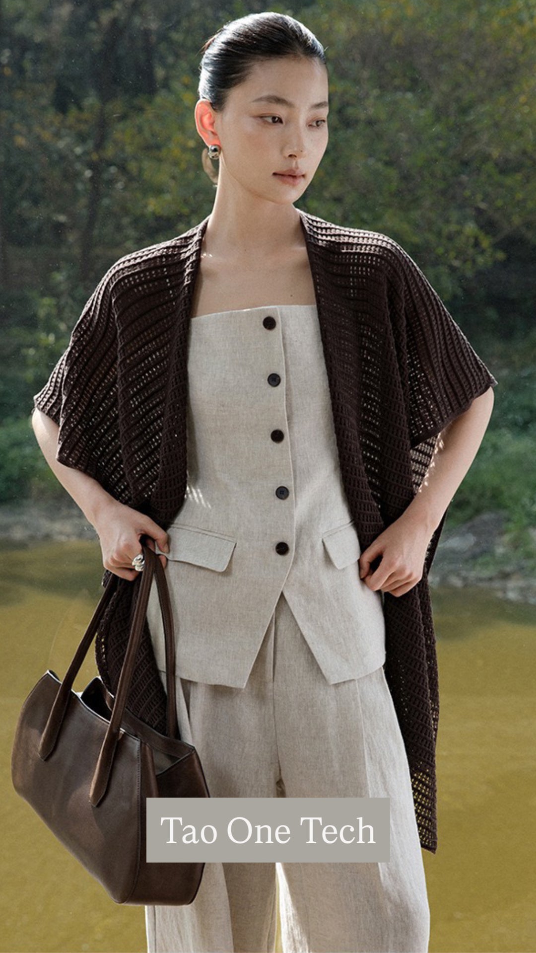 Tao One Tech™ • Silky Breeze Shawl Sunscreen Layer • 3-in-1 Transforming Layer • Tencel Lyocell