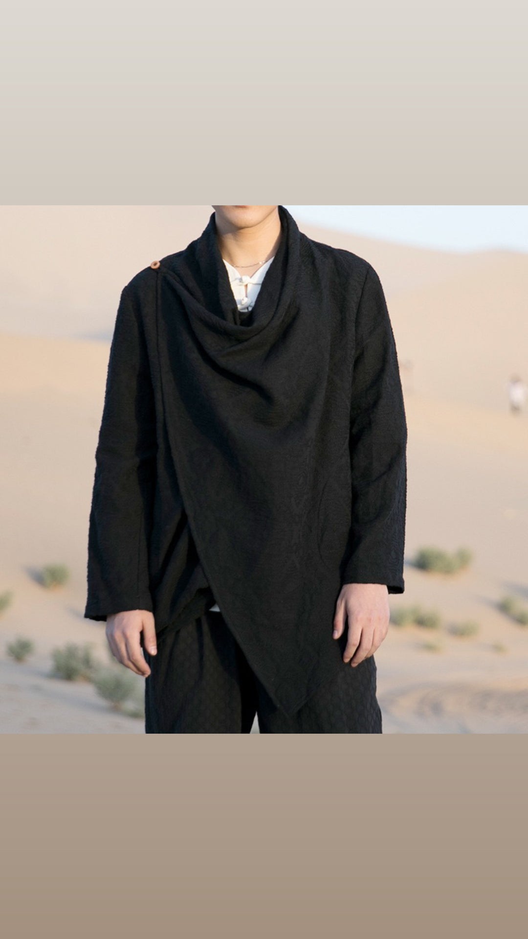 Tao One Tech™ • Yin–Yang Jacquard Coat • All-Season Cardigan Jacket • Tech Pockets • Gender Neutral • Cotton Linen