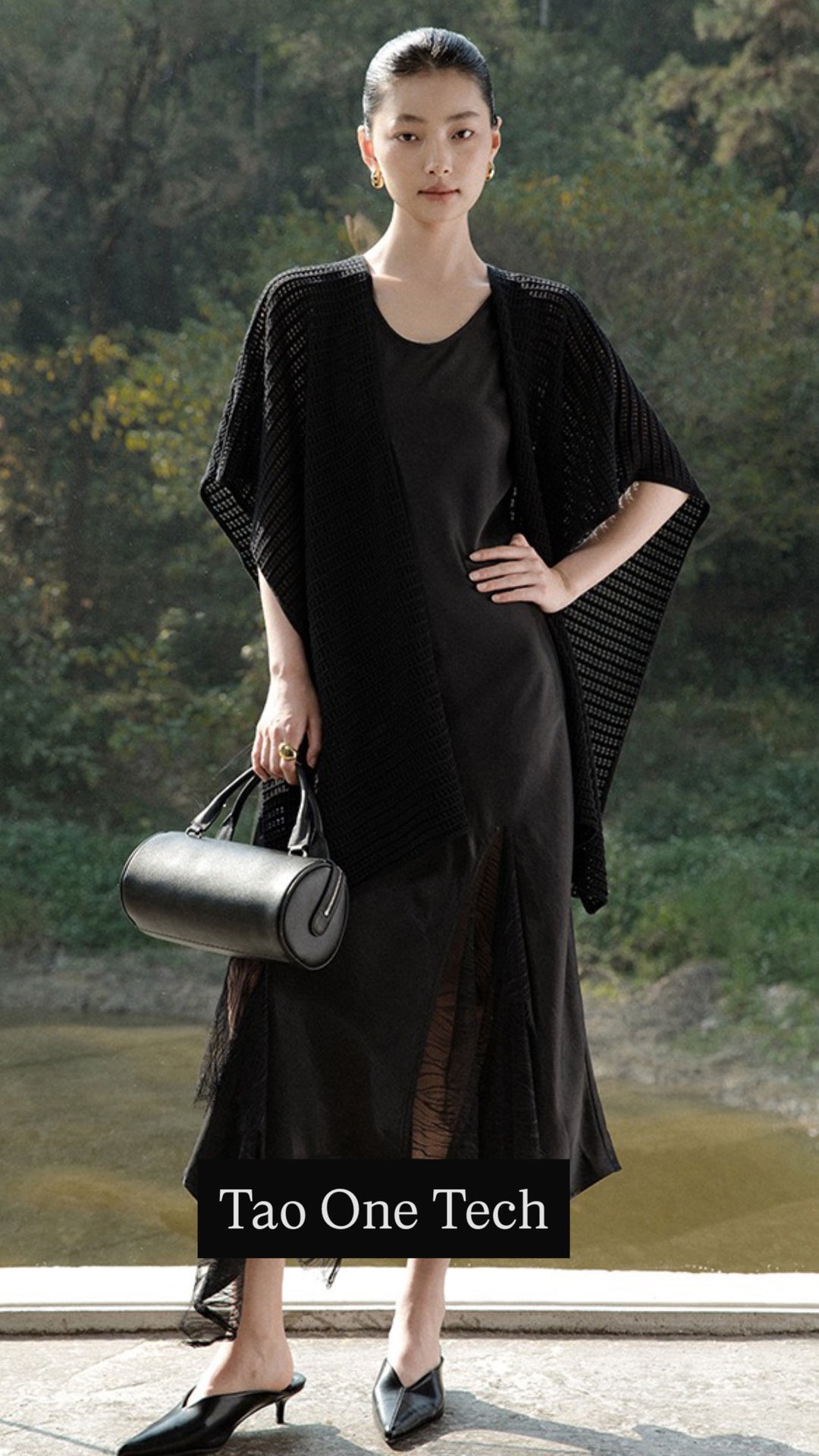 Tao One Tech™ • Silky Breeze Shawl Sunscreen Layer • 3-in-1 Transforming Layer • Tencel Lyocell