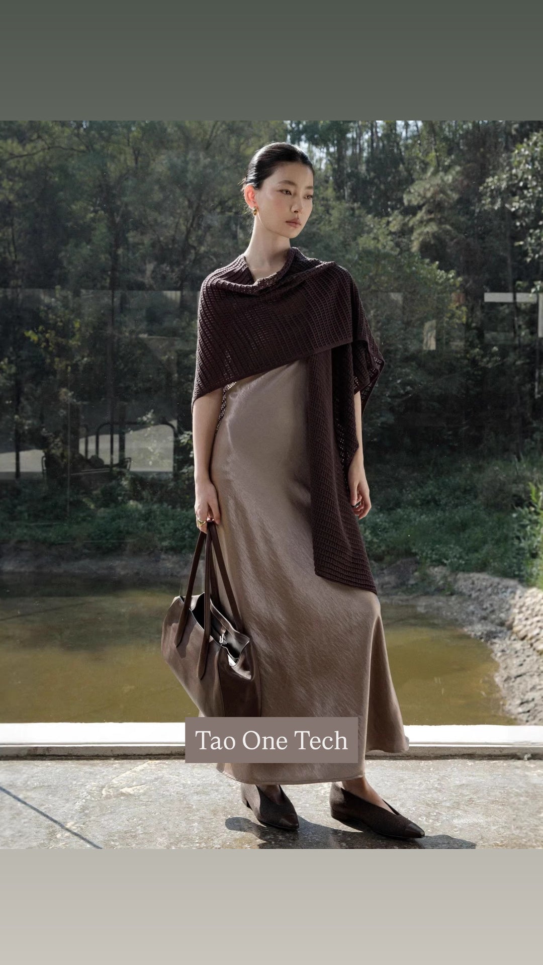 Tao One Tech™ • Silky Breeze Shawl Sunscreen Layer • 3-in-1 Transforming Layer • Tencel Lyocell