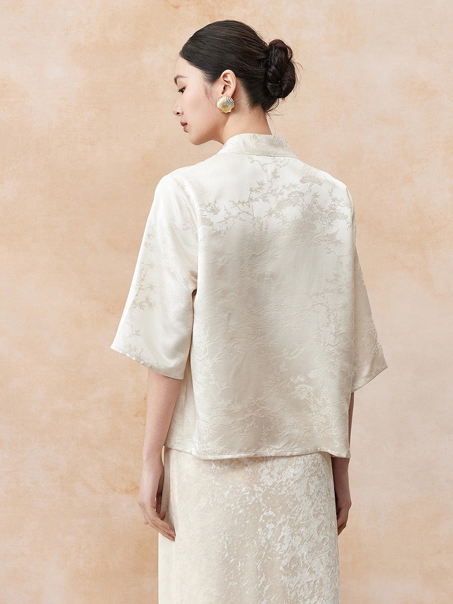 Tao One Tech™ • Floral Elegance Qigong Kimono • Cardigan • Pure Mulberry Silk • Three Quarter Sleeves • Floral Jacquard • Limited Edition
