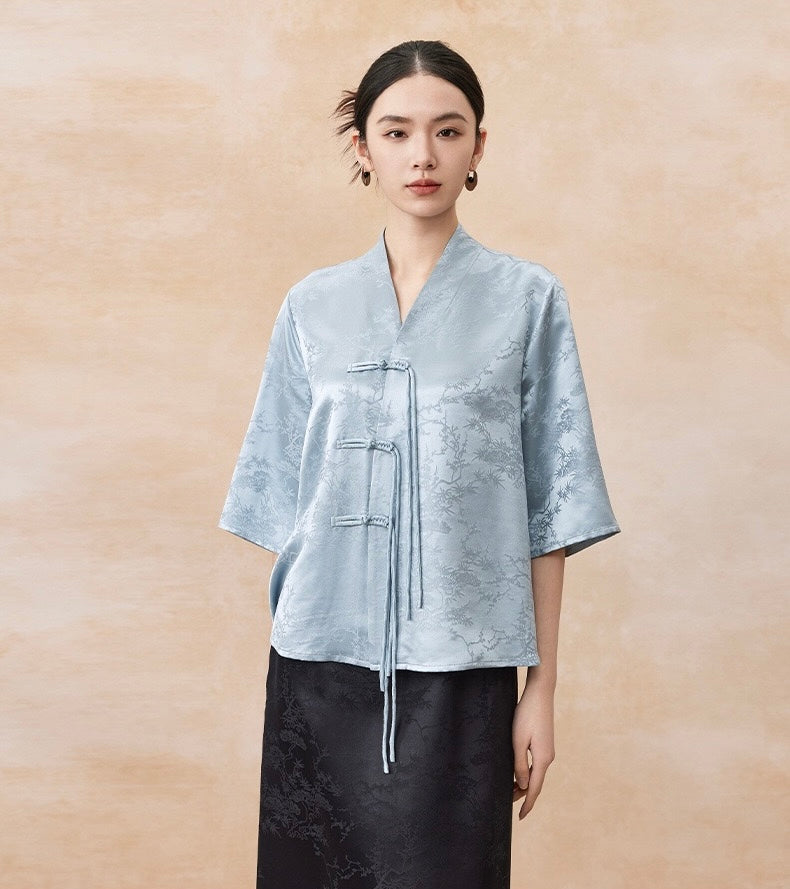 Tao One Tech™ • Floral Elegance Qigong Kimono • Cardigan • Pure Mulberry Silk • Three Quarter Sleeves • Floral Jacquard • Limited Edition