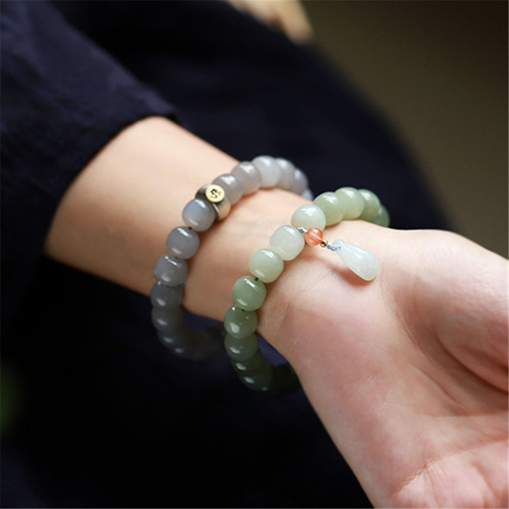 ䷊ Great Peace • The Đạo 道 of Change with Lotus Root • Qinghai Mountain Jade Bracelet