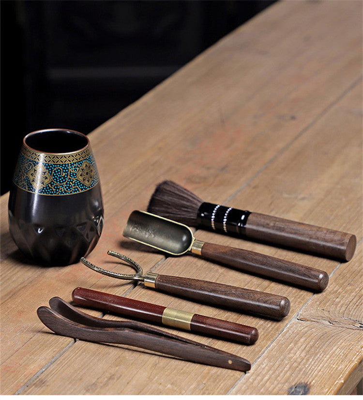 Set di strumenti per la cerimonia del tè in rima antica