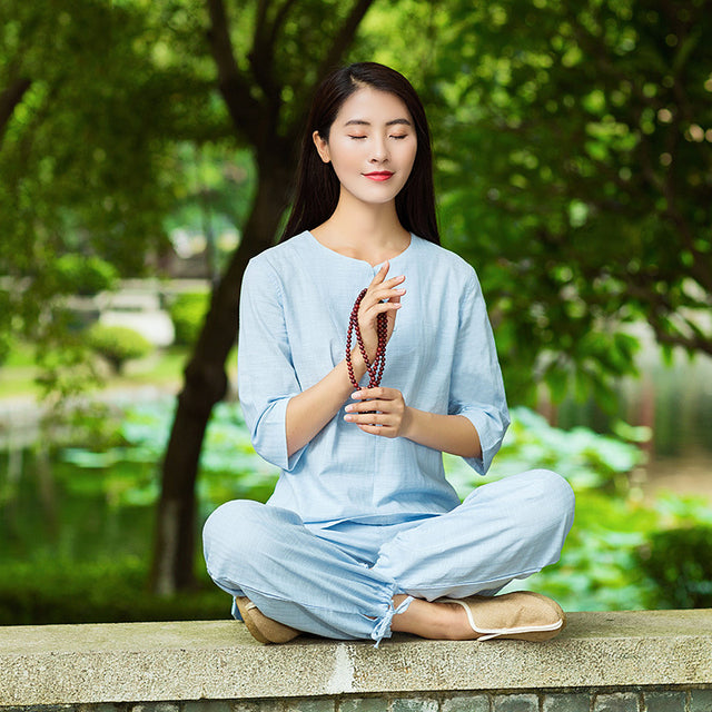 Jade Balance Qigong Outfit, within Yin
